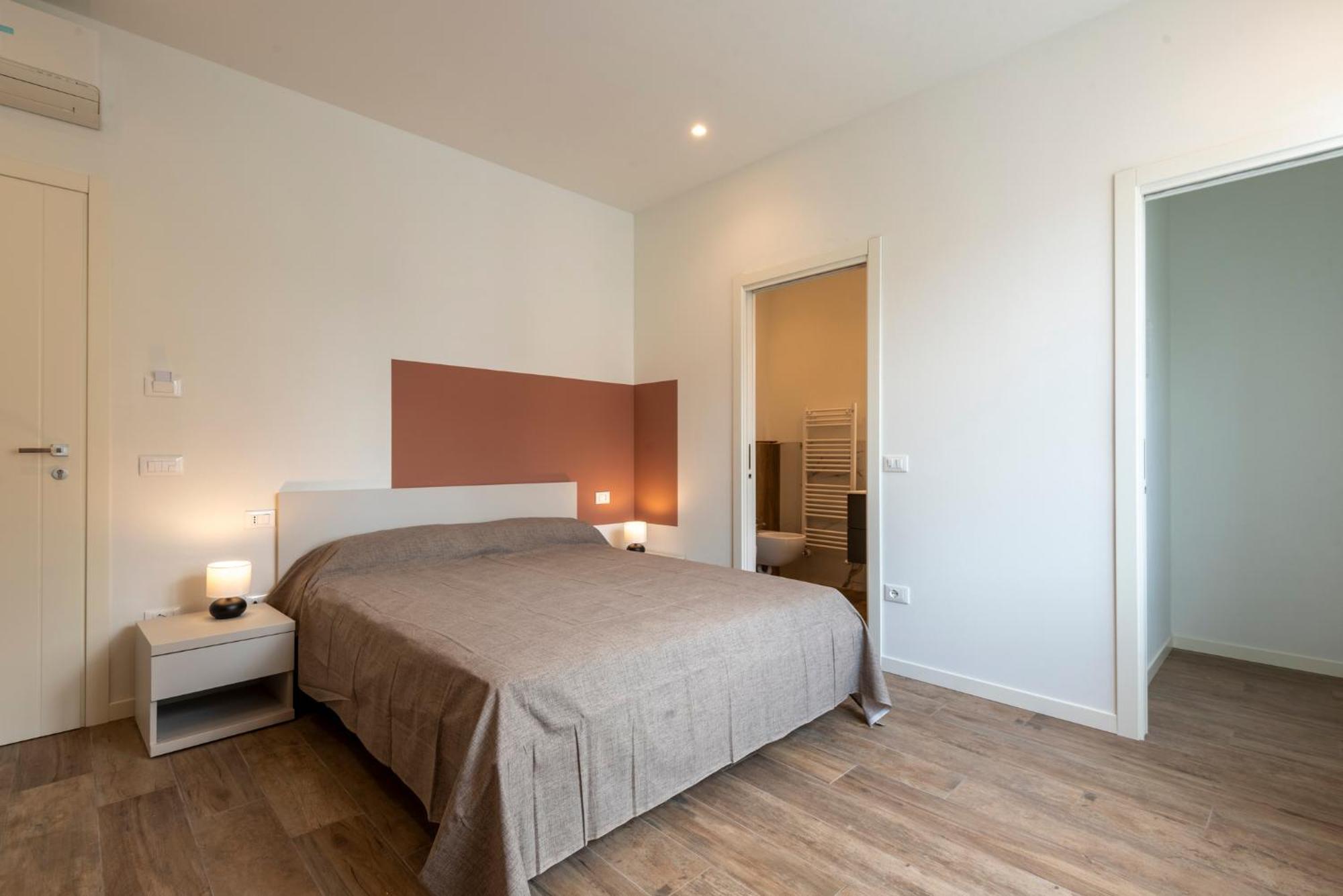 Iarsera Rooms And Apartment ルッカ エクステリア 写真