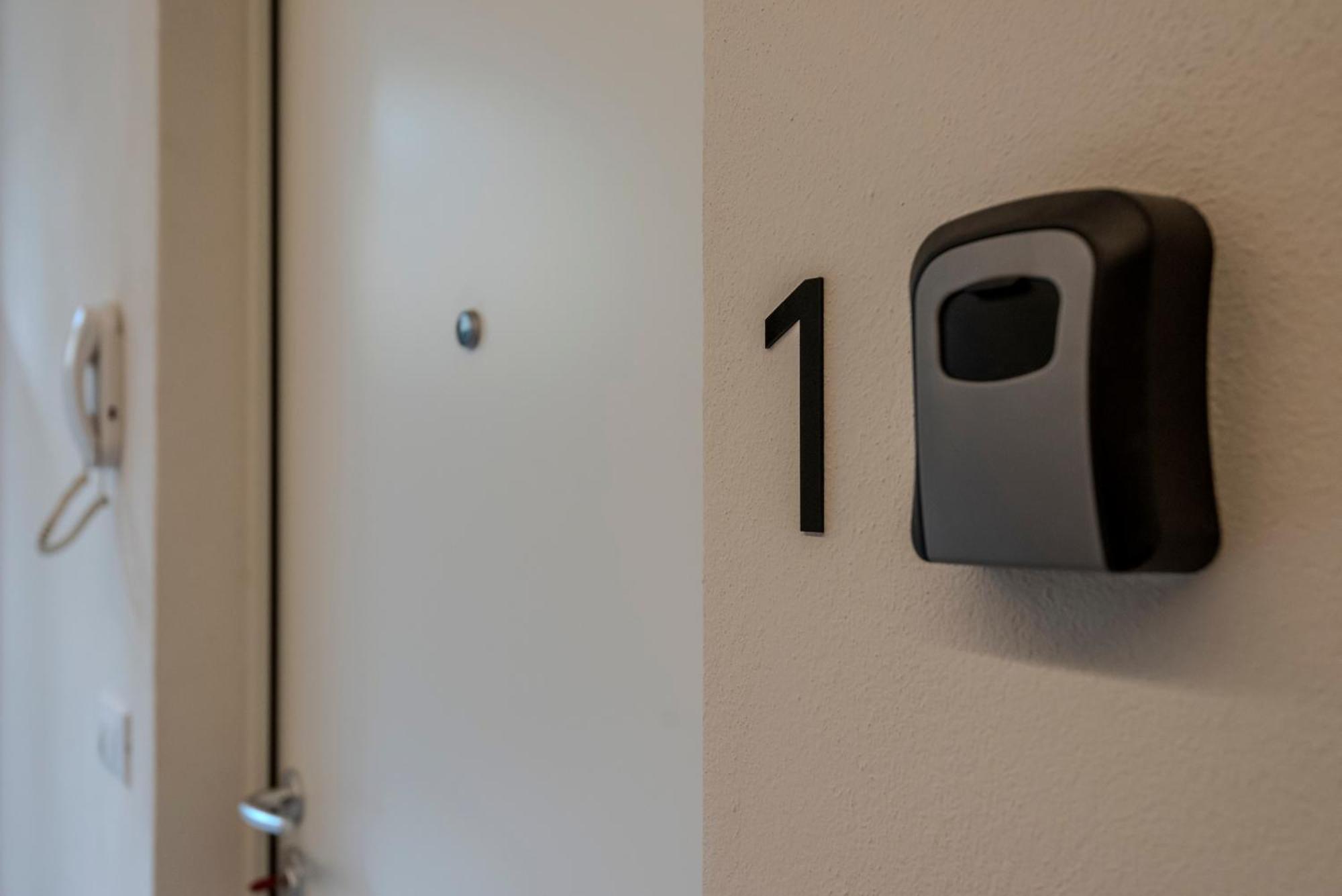 Iarsera Rooms And Apartment ルッカ エクステリア 写真