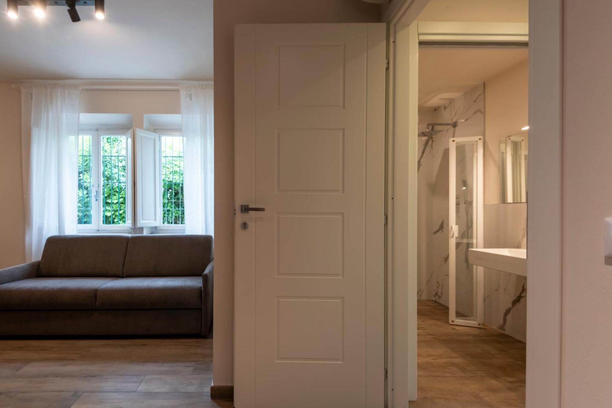 Iarsera Rooms And Apartment ルッカ エクステリア 写真