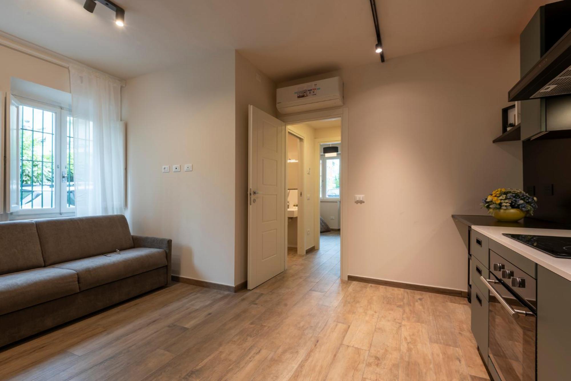 Iarsera Rooms And Apartment ルッカ エクステリア 写真