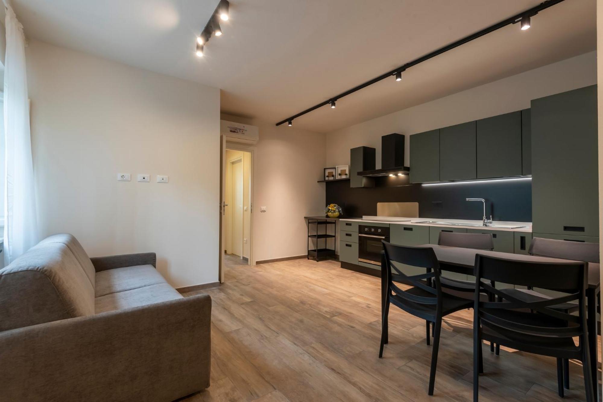 Iarsera Rooms And Apartment ルッカ エクステリア 写真
